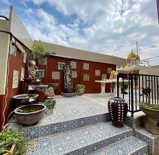 Ratanawong Place 407